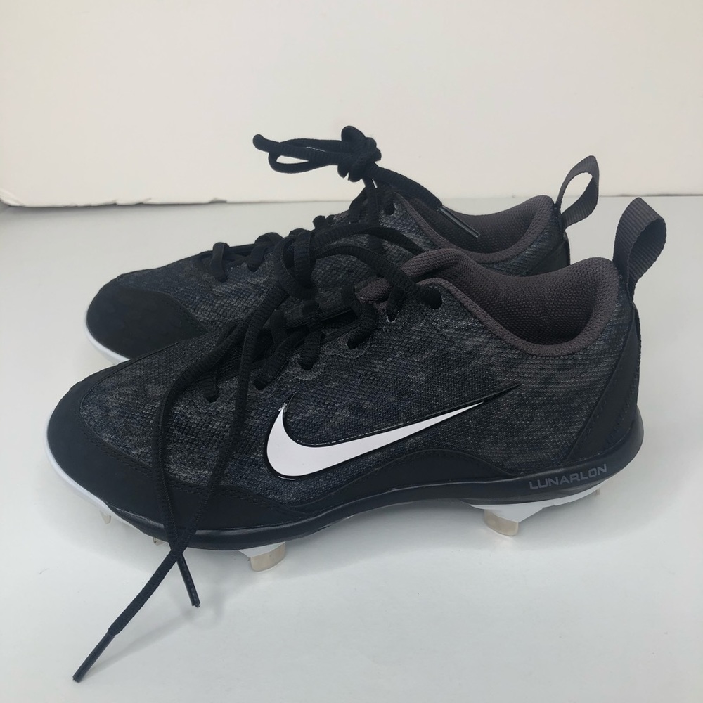 NIKE  LUNAR HYPERDIAMOND 2 PRO - Women's SOFTBALL Shoes -‎ Size 5 (856492 015)